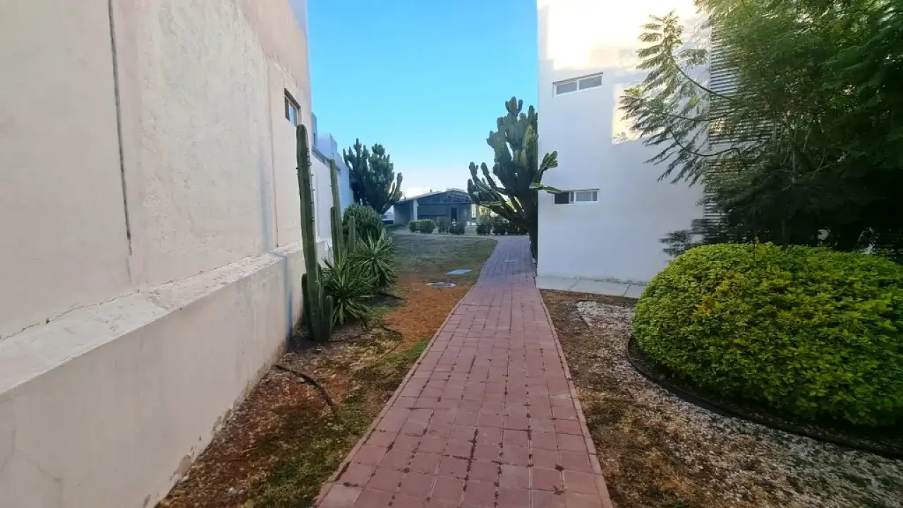 Pasillo rumbo a zona de amenidades