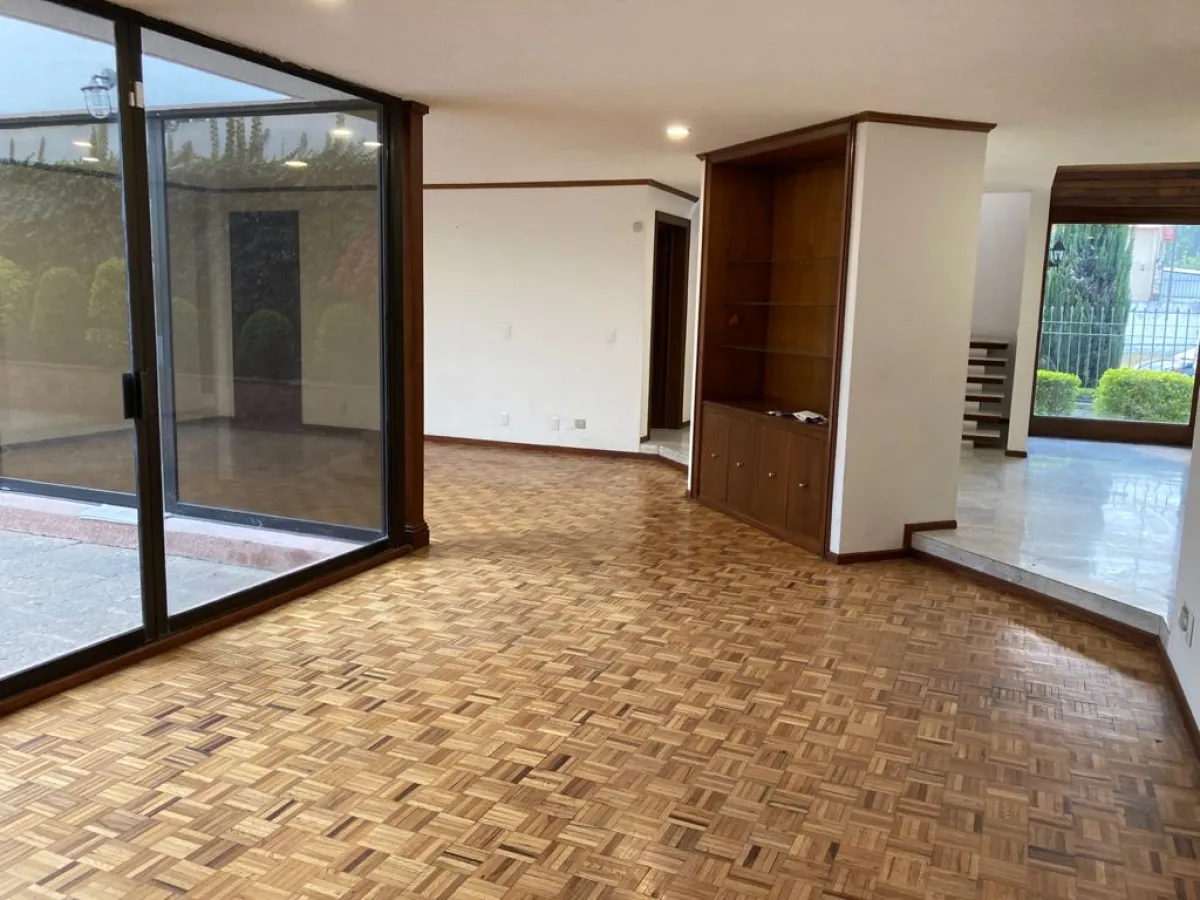 Área social sala-comedor Casa Venta Arboledas CDMX