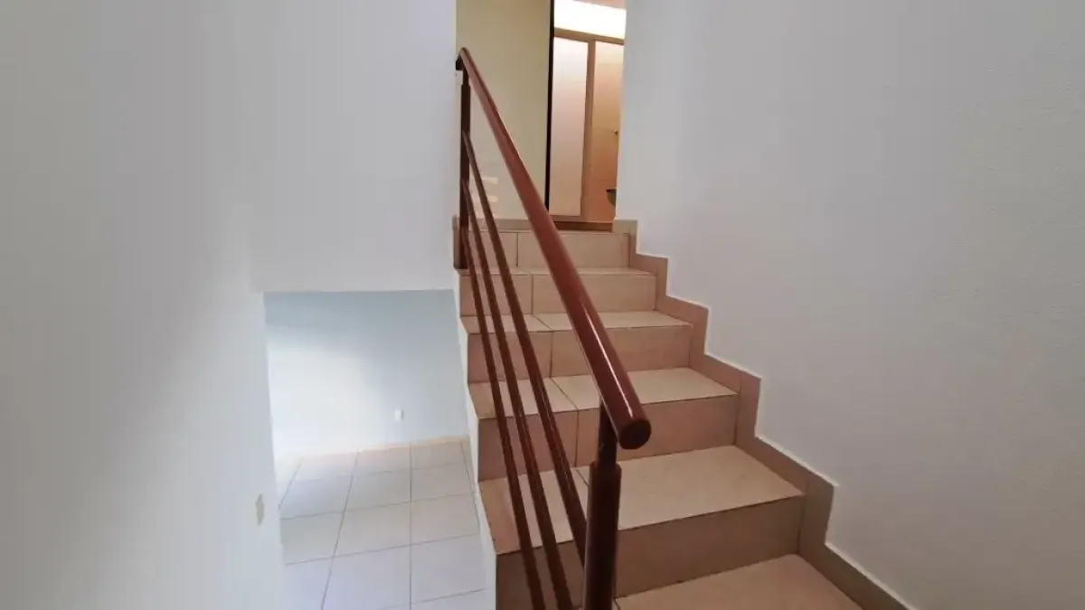 Escaleras Casa Venta Diamante Querétaro