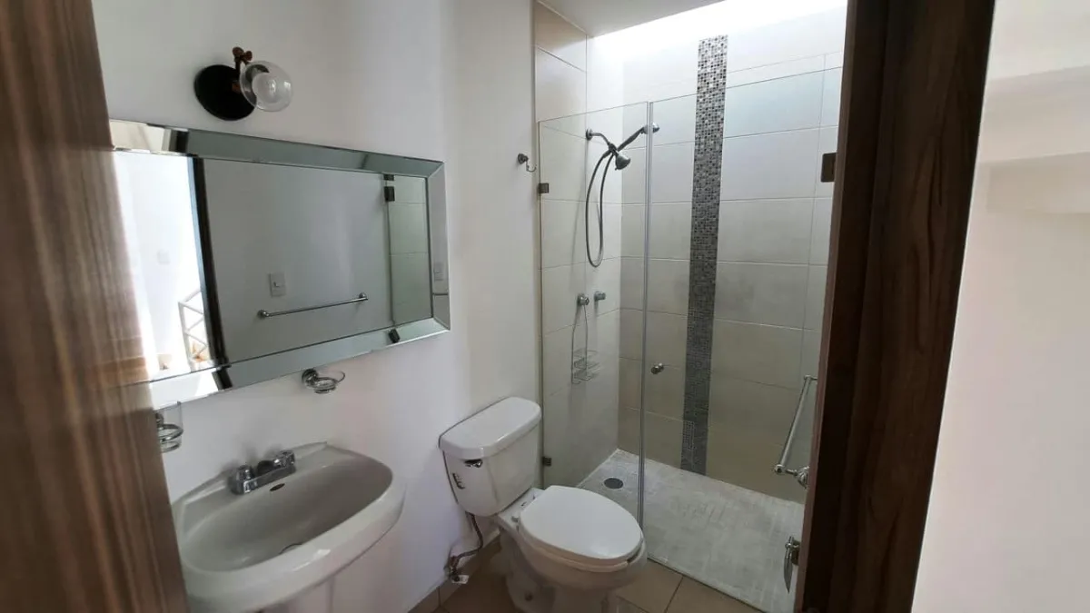 Baño compartido Casa Venta Punta Esmeralda Querétaro