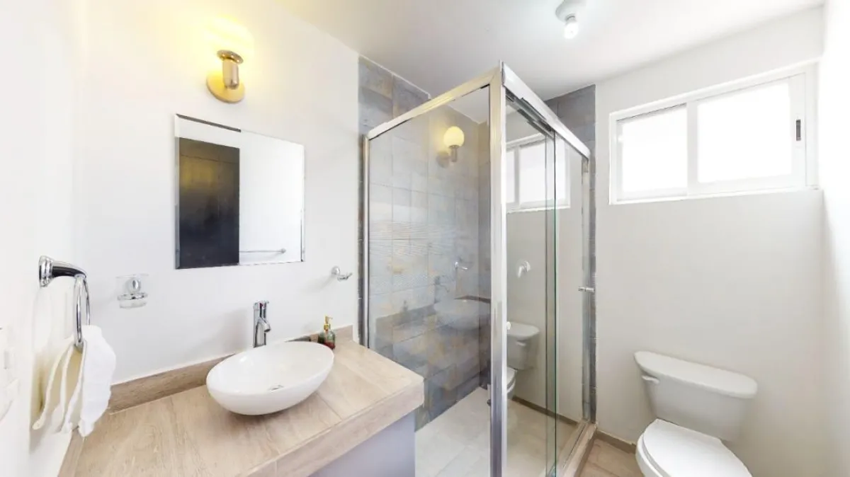 Baño de recámara principal Departamento Venta Diamante Querétaro