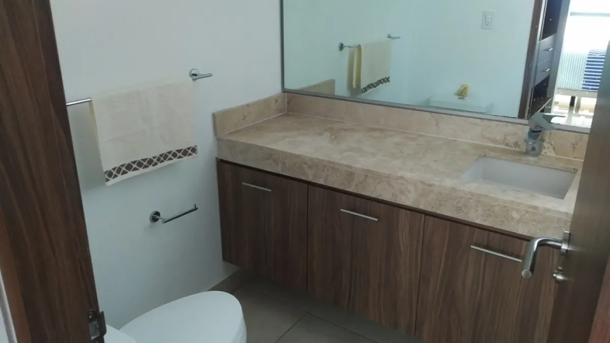 Casa en Renta - Juriquilla, Querétaro